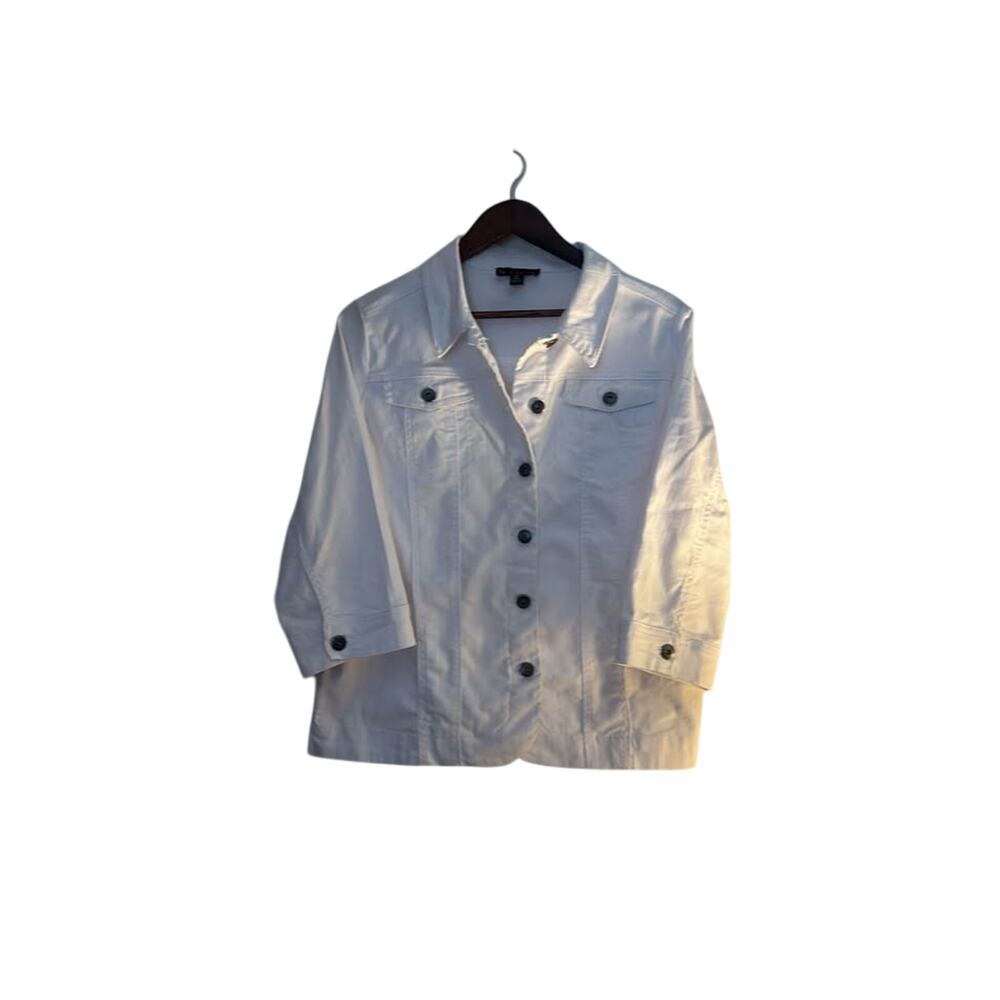 N Touch Women’s White Jean Jacket Size Medium